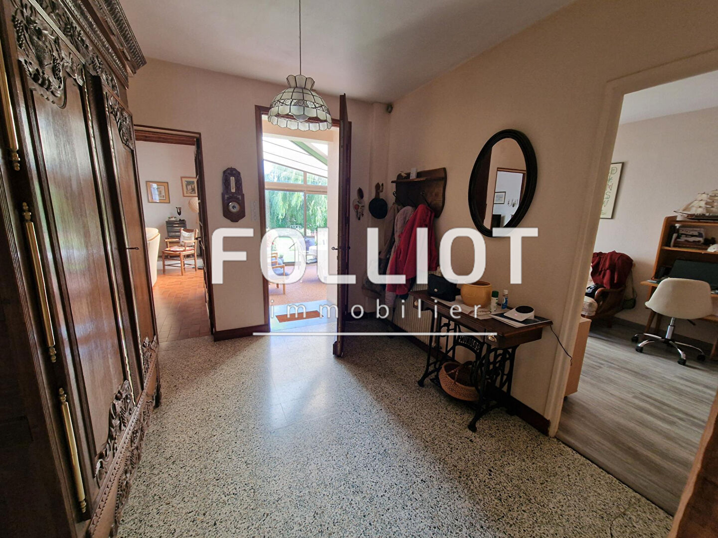 Photo A VENDRE CENTRE DE PERIERS VIE DE PLAIN PIED image 2/6