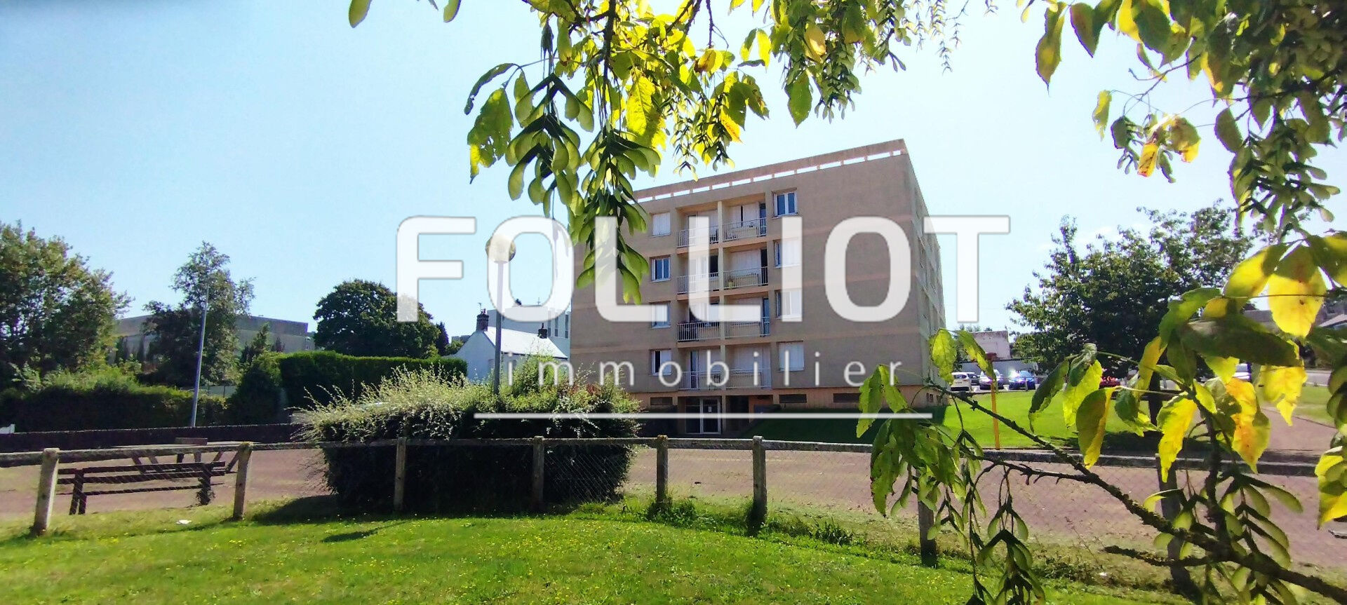 A VENDRE Appartement Saint Lo 4 pièce(s) 50000  INVESTISSEUR loué