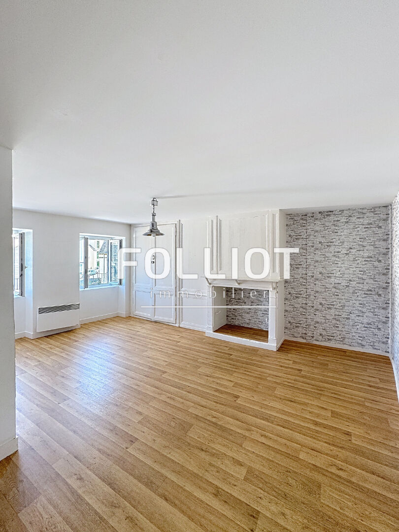 A louer - appartement T3 - Granville centre