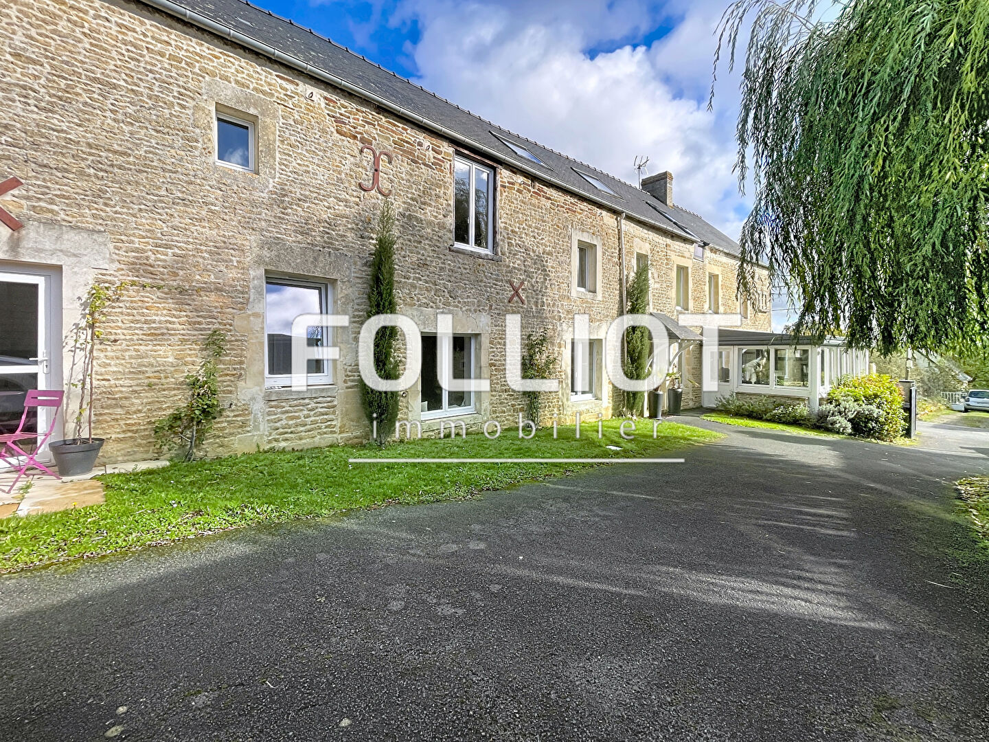 Agence immobilière de 
 CABINET FOLLIOT - Cabinet FOLLIOT - Thury-Harcourt 
