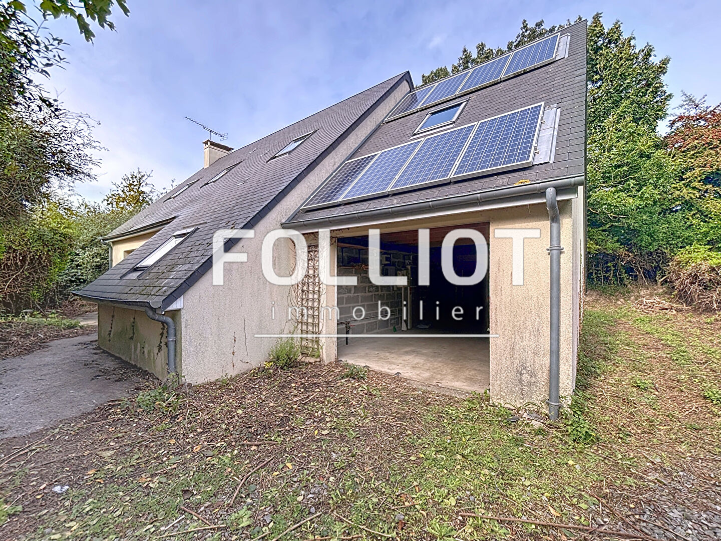 À VENDRE 50200 HEUGUEVILLE-SUR-SIENNE MAISON DE 110 M2 AVEC VIE DE PLAIN-PIED ET 4 CHAMBRES