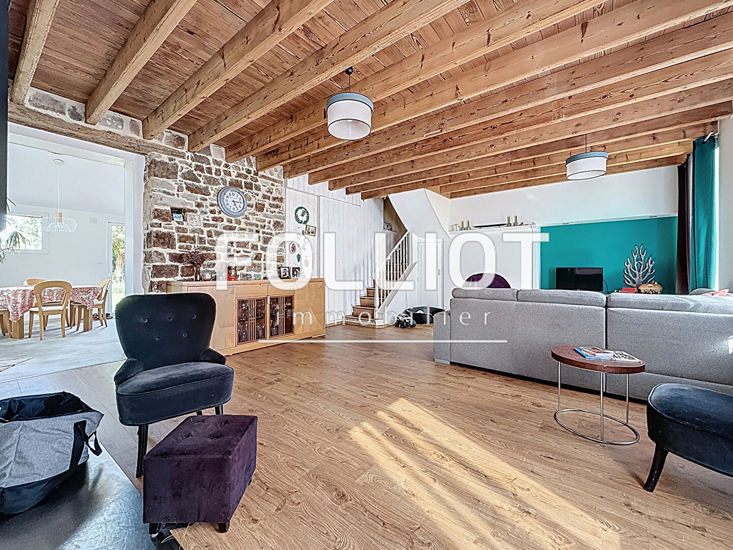 A vendre Maison en pierres familiale à Fierville les Mines