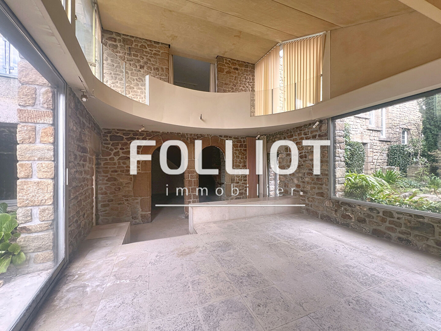 Agence immobilière de 
 CABINET FOLLIOT - Cabinet Folliot - Agence d'Avranches 
