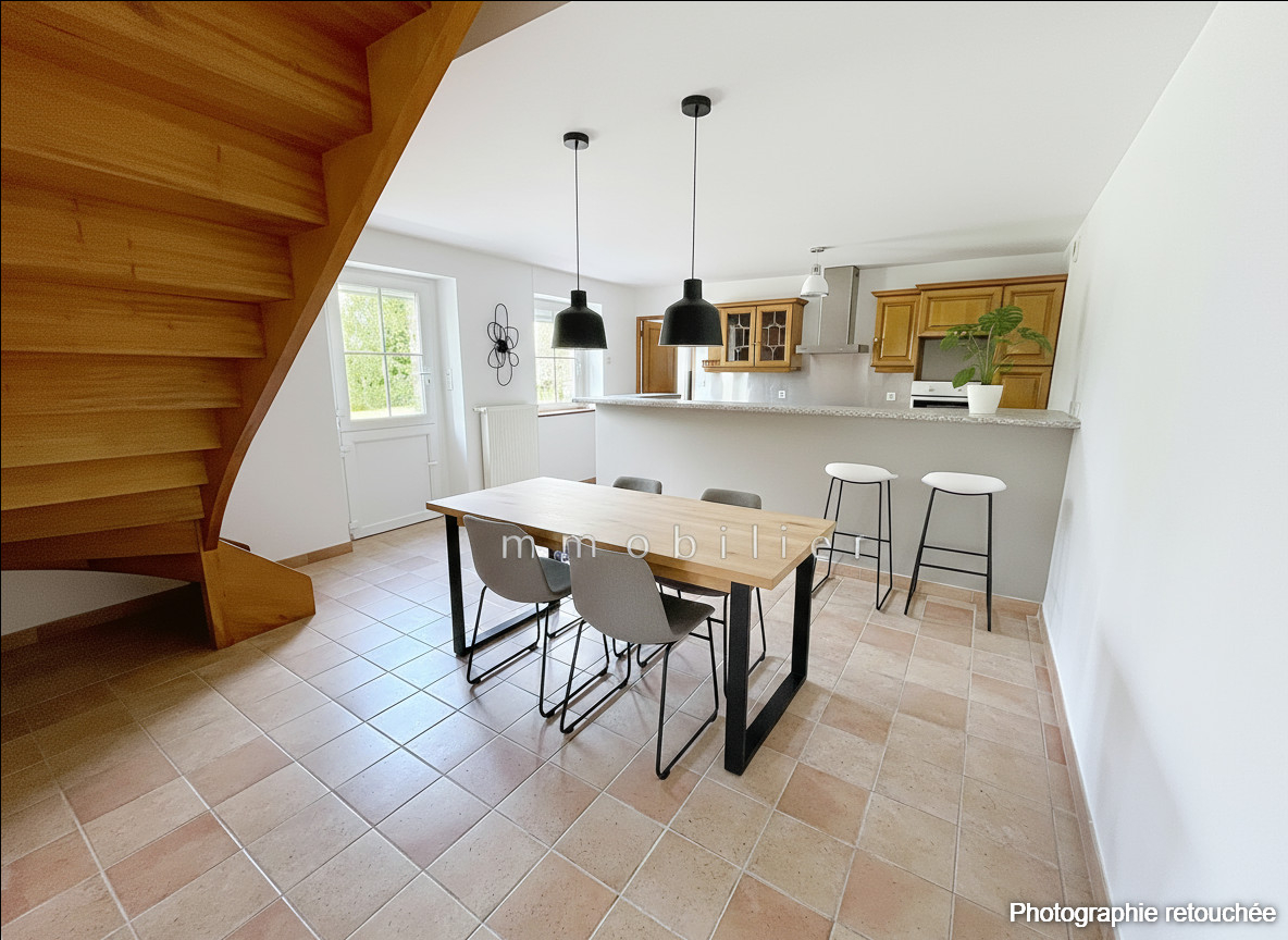 À louer : Maison familiale avec jardin à Fougères - Réf.2512CV