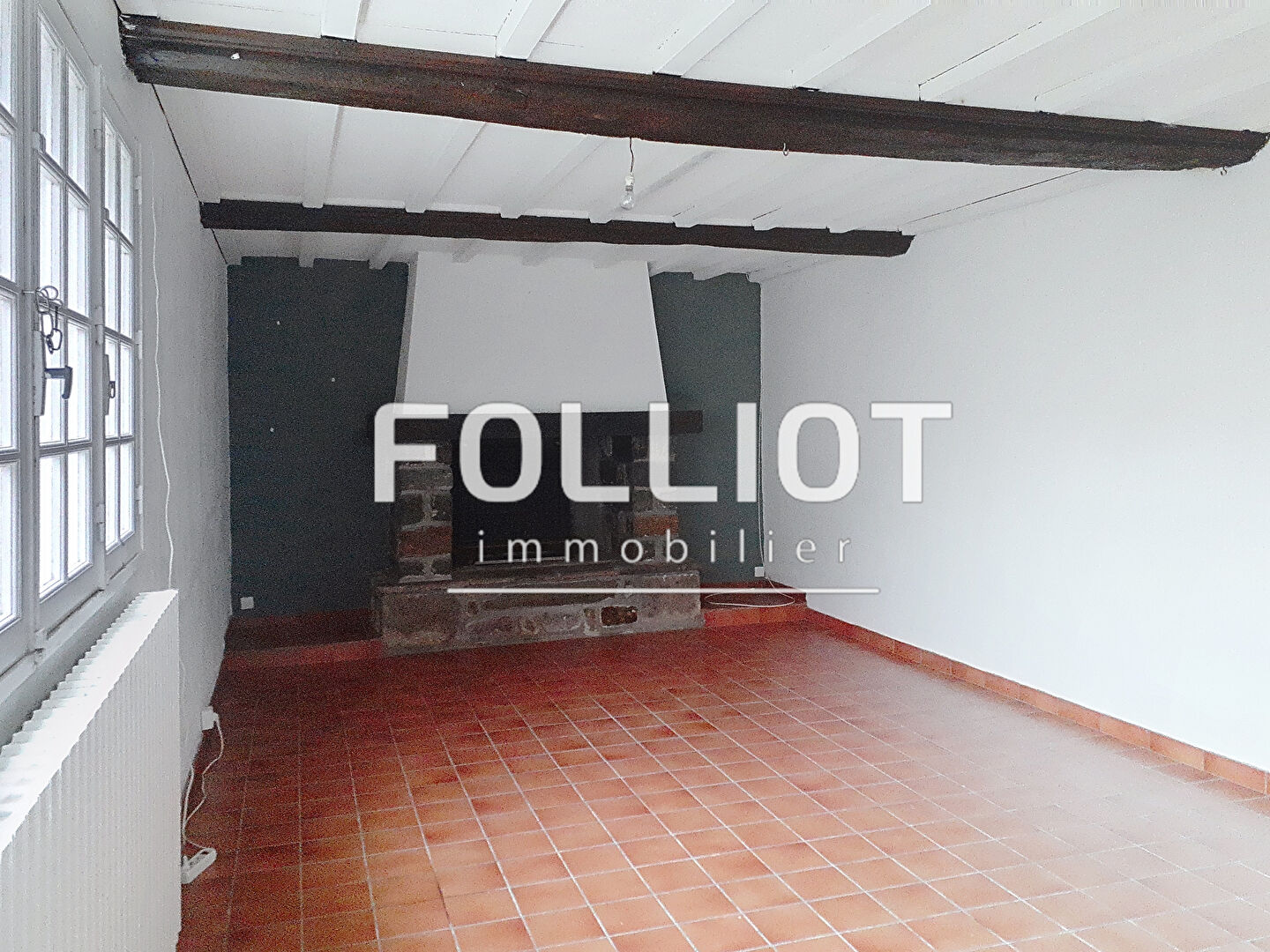 Photo A LOUER - Montbray - Maison de bourg T5  (158 m²)avec jardin et garage image 4/6