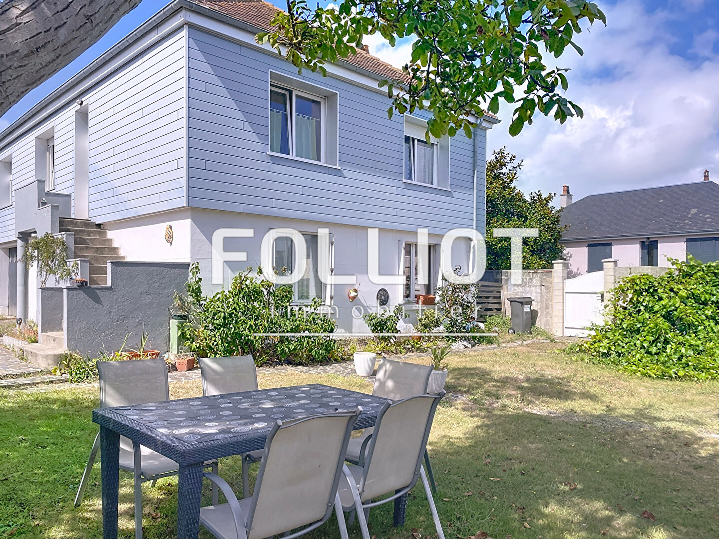 Maison Donville Les Bains 6 pièce(s) 135 m2