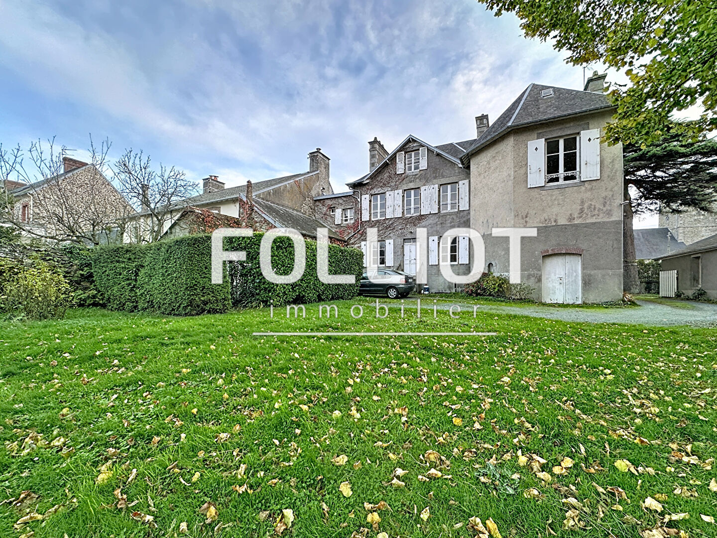 Maison  12 pièce(s) 250 m2