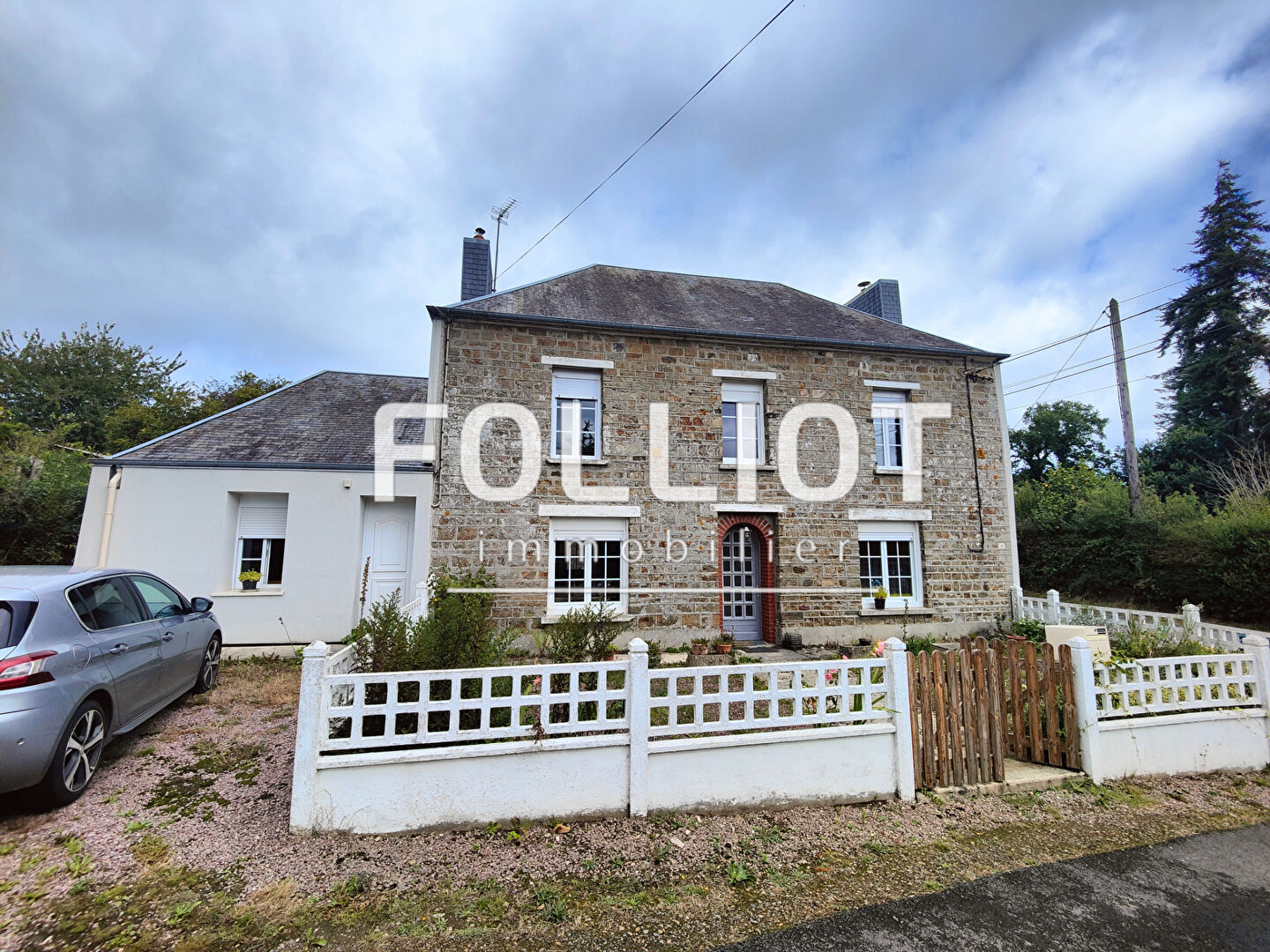 Agence immobilière de CABINET FOLLIOT - SAINT LÔ