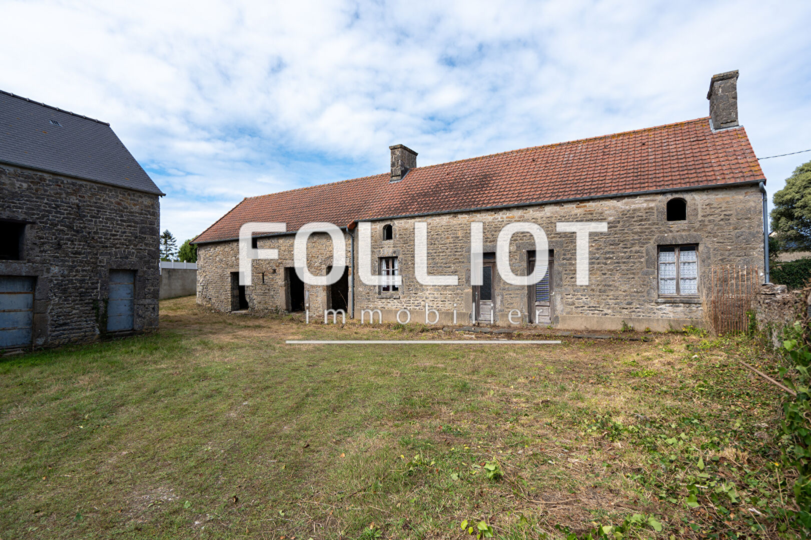 Photo Longère à rénover - Surtainville image 1/6