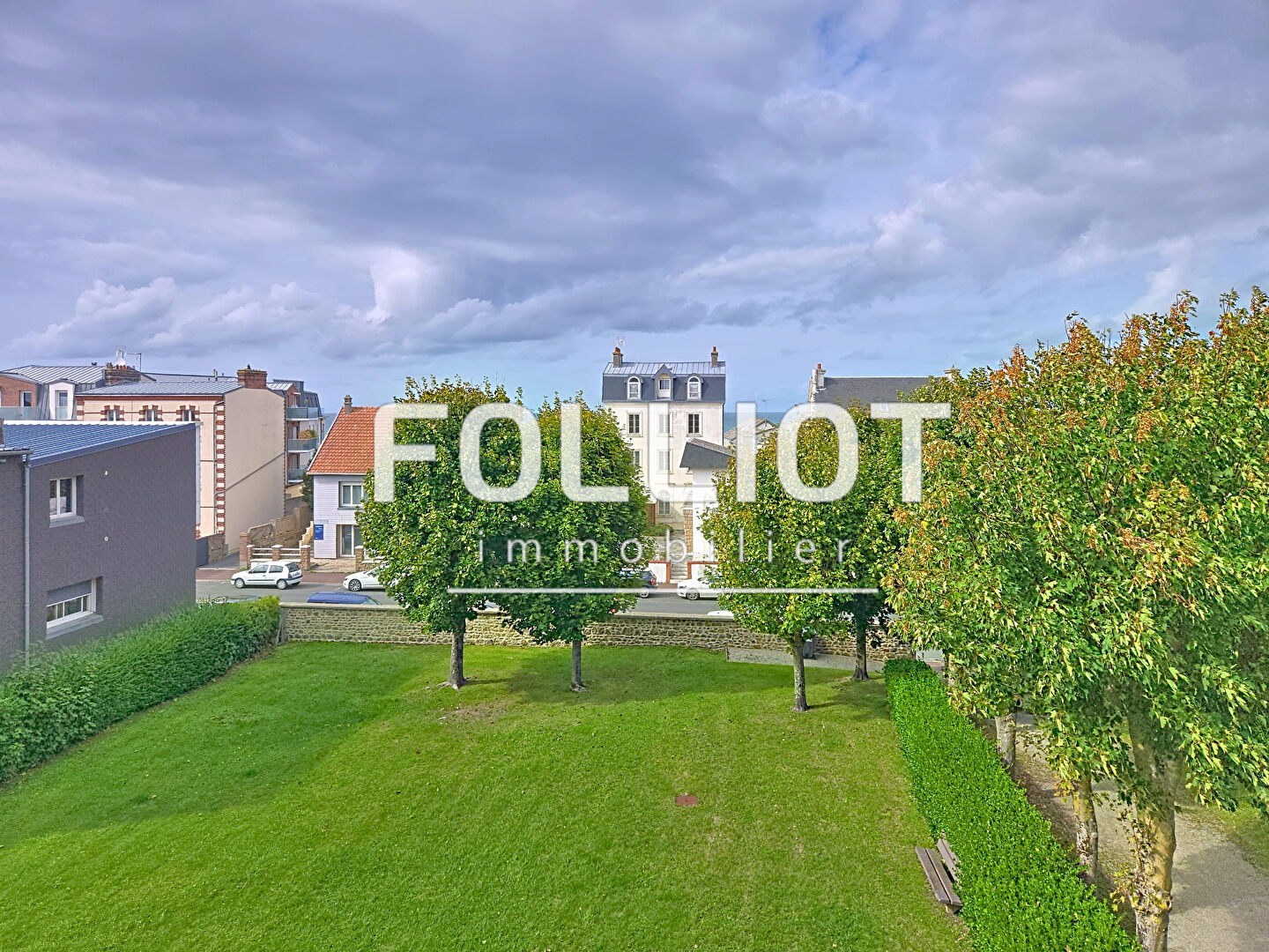 Agence immobilière de CABINET FOLLIOT - BREHAL