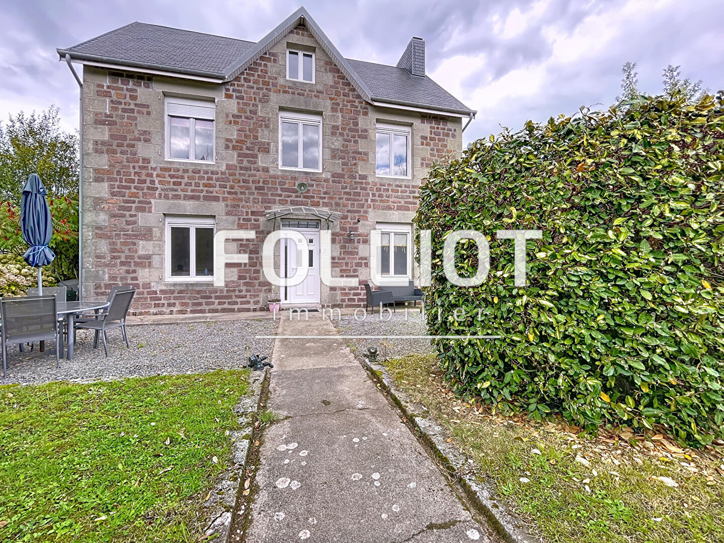 Maison A VENDRE à LENGRONNE
