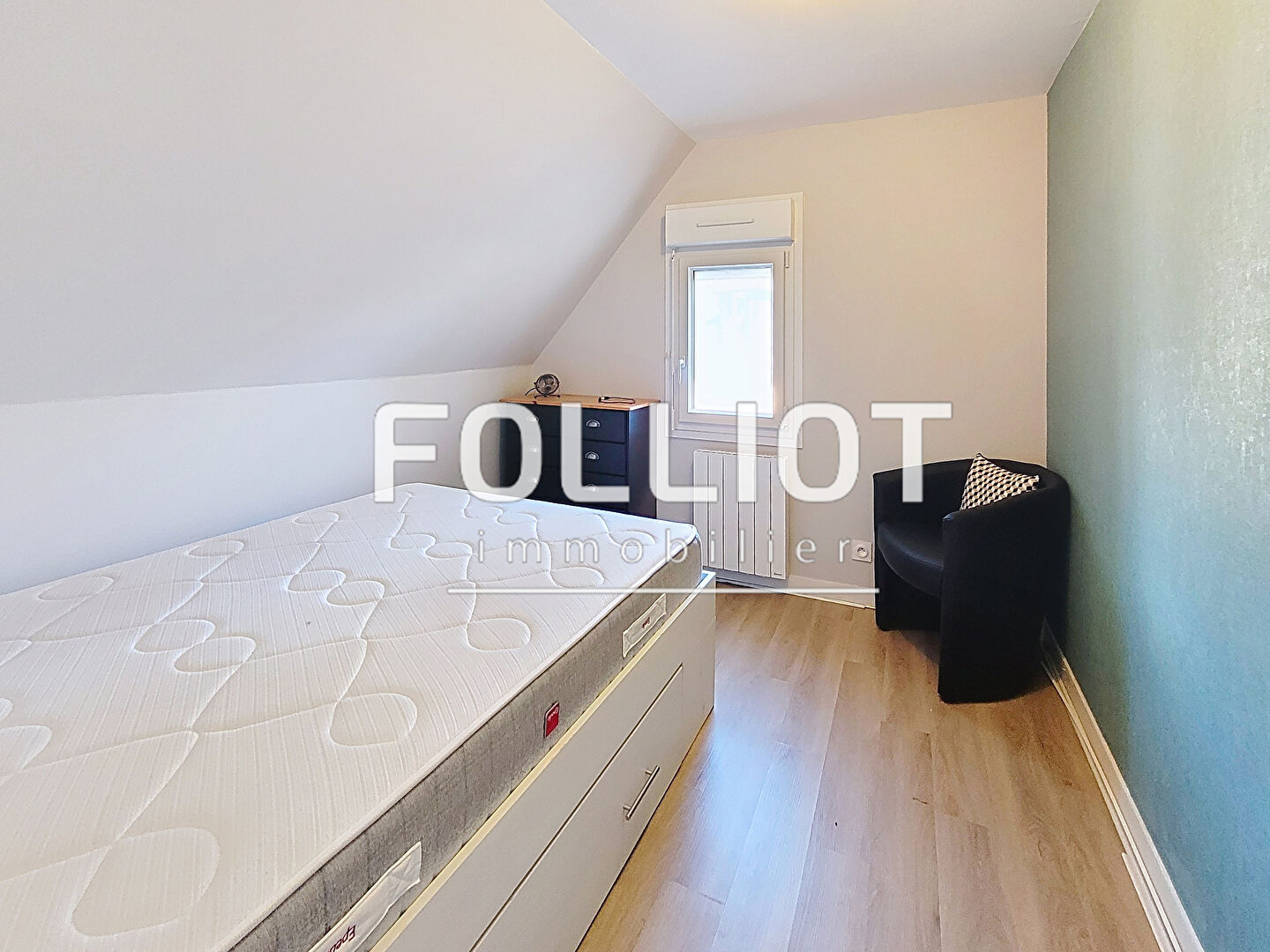 Photo A LOUER nu ou meublé à l'année Maison 4 pièces (46 m2) PIROU image 5/6