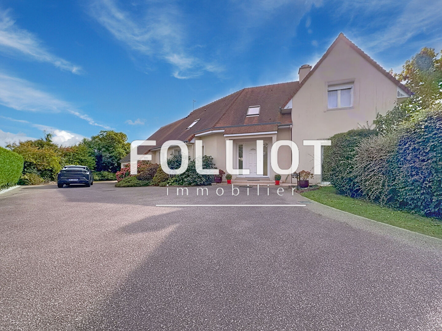 Photo Maison familiale de 217 m² Environnement calme et recherché à Mathieu image 4/6