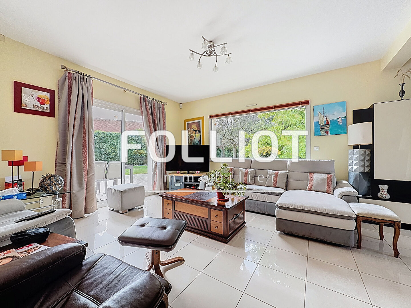 Photo Maison familiale de 217 m² Environnement calme et recherché à Mathieu image 6/6