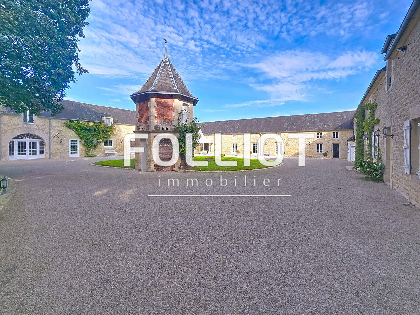 Magnifique propriété d'exception 900 m² habitable  (réceptions, mariages et séminaires)