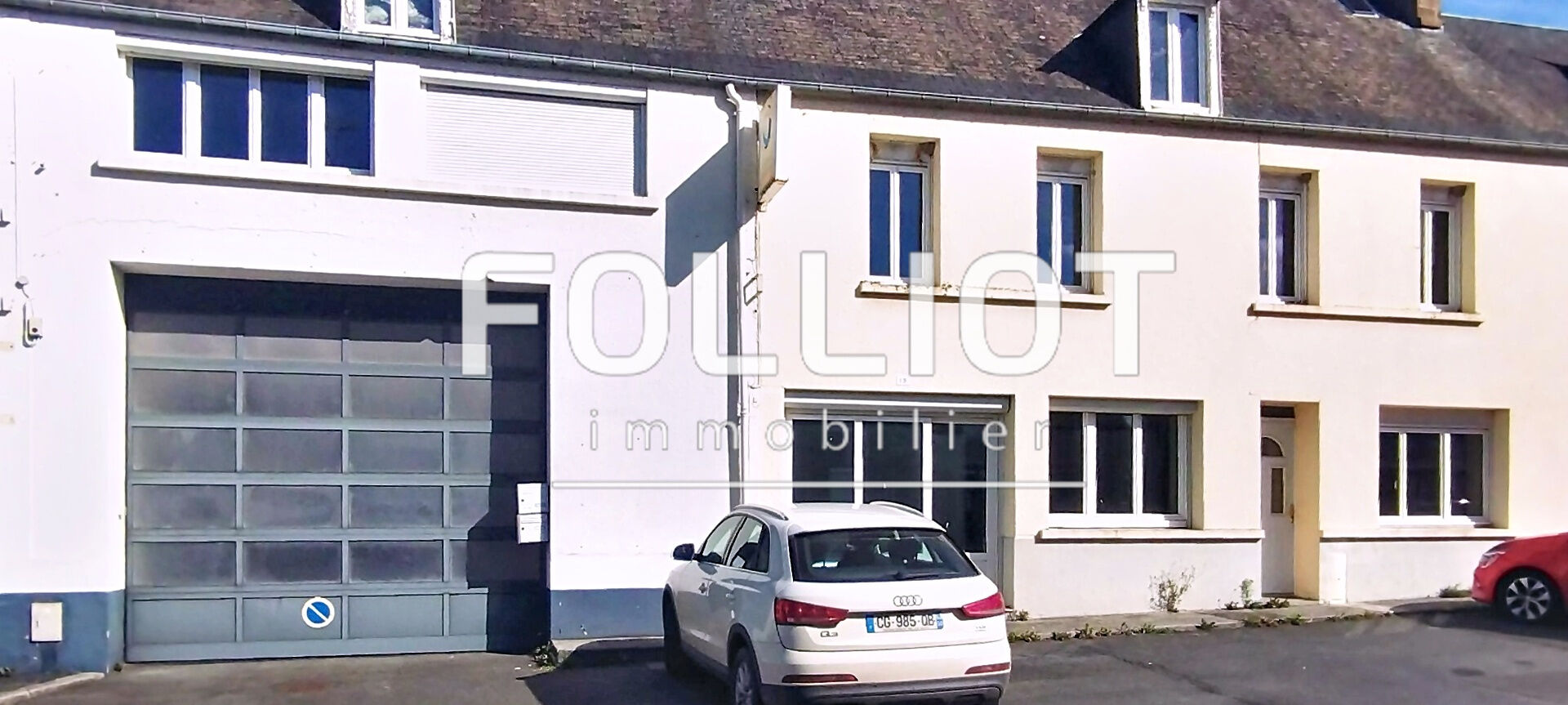 A VENDRE Maison et local Torigny Les Villes CENTRE  ENSEMBLE IMMOBILIER  50160