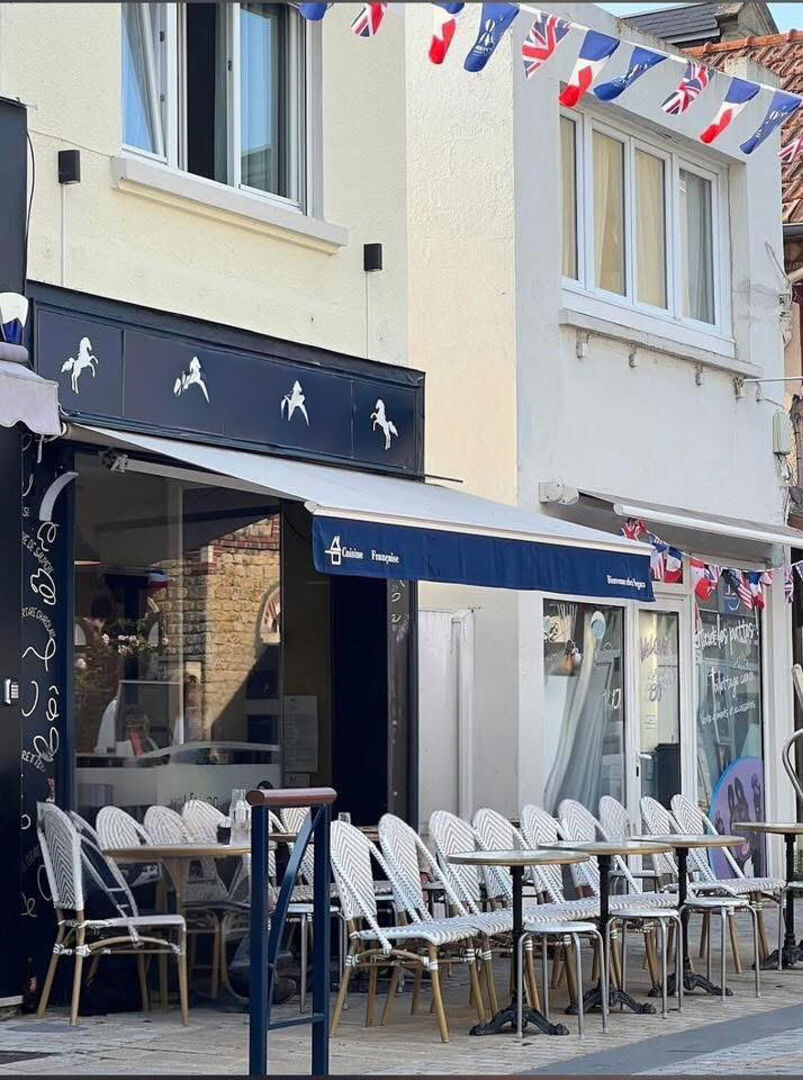 A VENDRE: RESTAURANT - OUISTREHAM