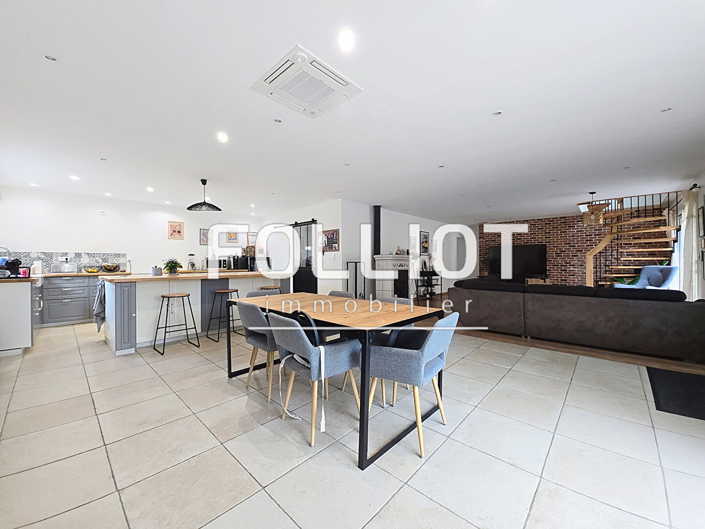 Agence immobilière de CABINET FOLLIOT - BREHAL