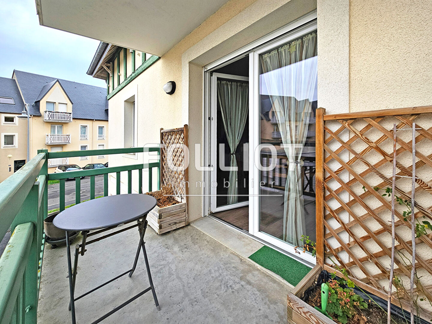 Photo Appartement au centre de Courseulles Sur Mer. avec balcon et garage. image 1/6