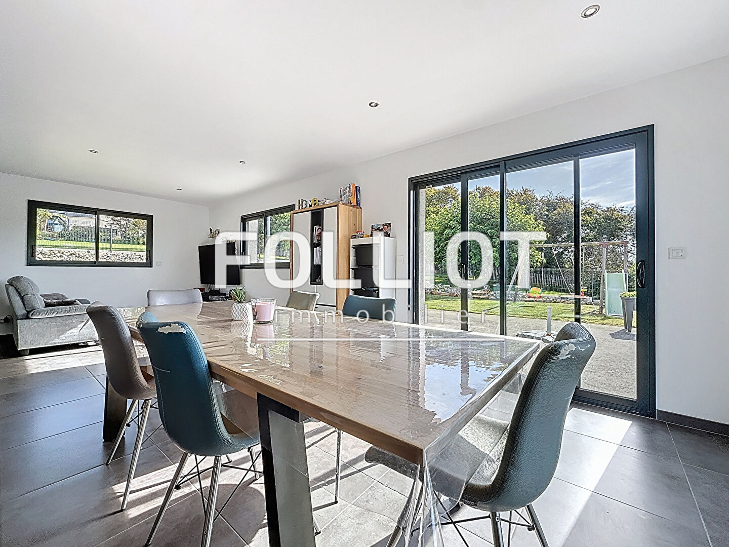 Photo À vendre Maison contemporaine de 2018 à Pierreville selon les normes RT 2012 image 2/6