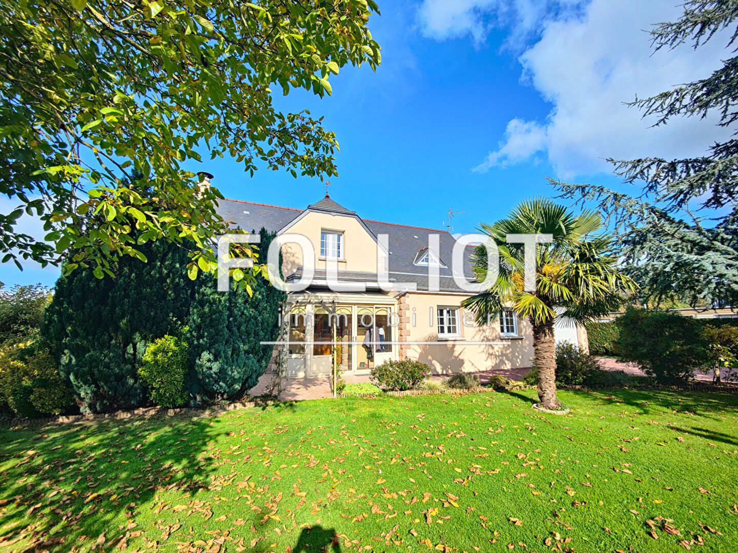 Agence immobilière de CABINET FOLLIOT - SAINT LÔ