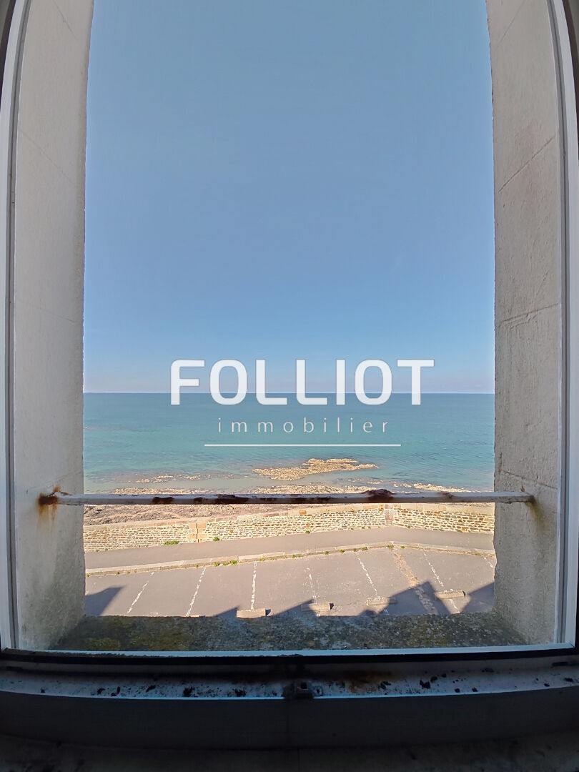 Maison Granville, Quartier Historique  Vue mer, à renover