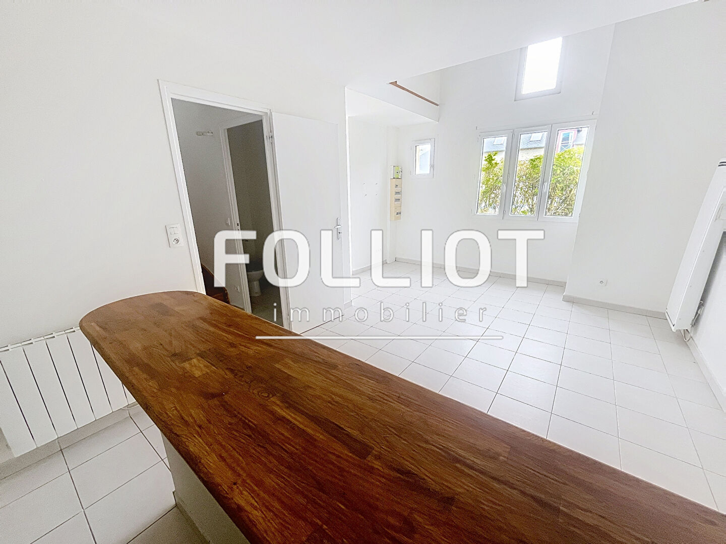 Photo Appartement Commes 2 pièce(s) 48 m2 image 4/6