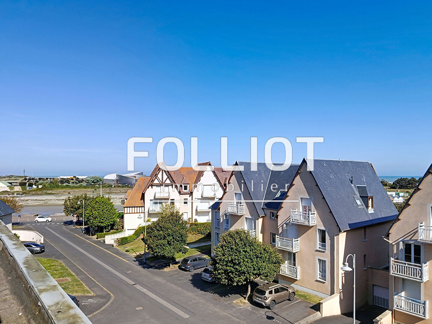 Agence immobilière de CABINET FOLLIOT - Cabinet FOLLIOT - Courseulles-sur-Mer