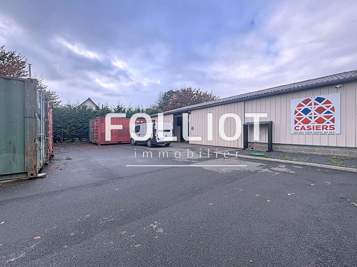 À VENDRE 50590 HAUTEVILLE-SUR-MER LOCAL COMMERCIAL AVEC ACTIVITÉ DE SELF-STOCKAGE