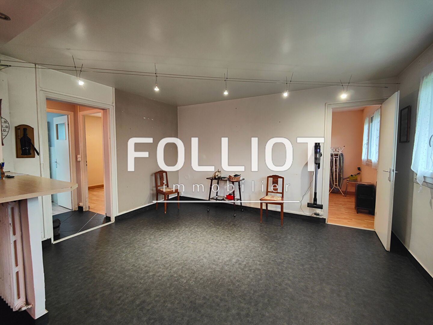 Photo À vendre : Appartement 3 pièces à Saint-Lô + garage image 2/6