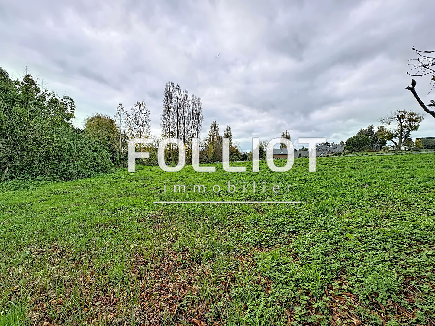 Terrain Viabilisé Granville 836 m2