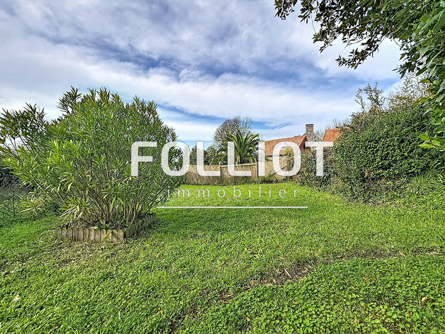 Photo A Vendre Maison Saint Georges de la Rivière dans un hameau calme à moins de 2 km de la mer image 6/6