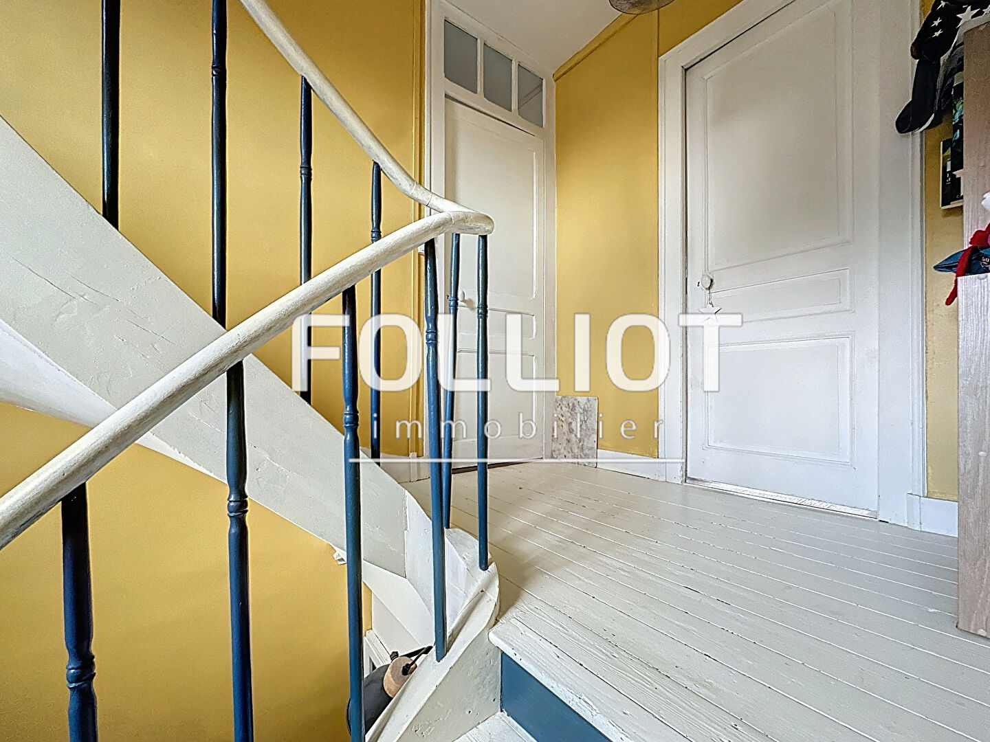 Photo À vendre : Appartement spacieux de 6 pièces à Barneville Carteret image 6/6