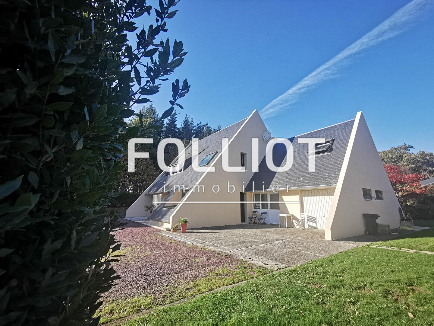 Agence immobilière de CABINET FOLLIOT - Cabinet Folliot - JULLOUVILLE