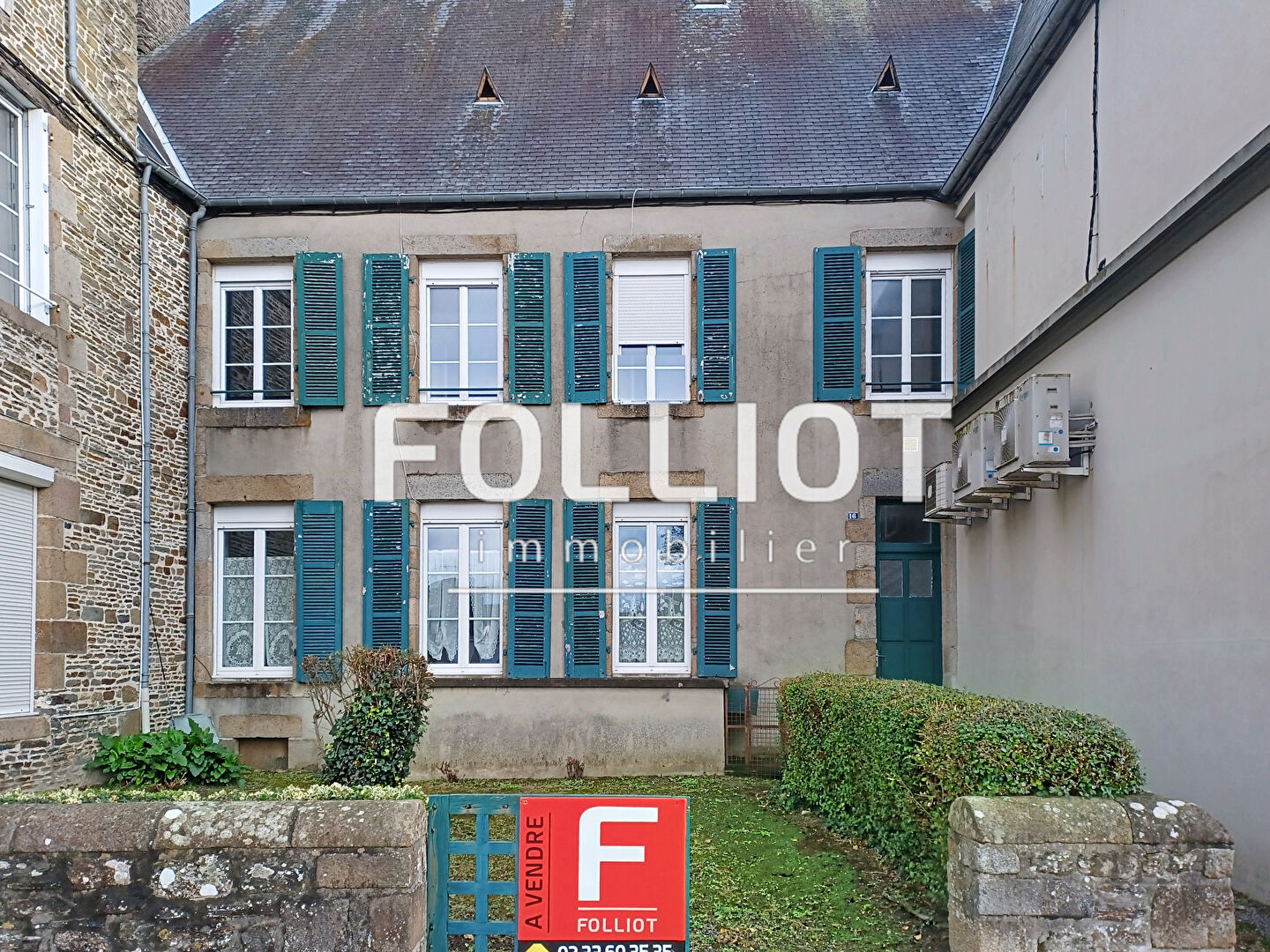 Immeuble Pontorson 6 pièce(s) 130 m2