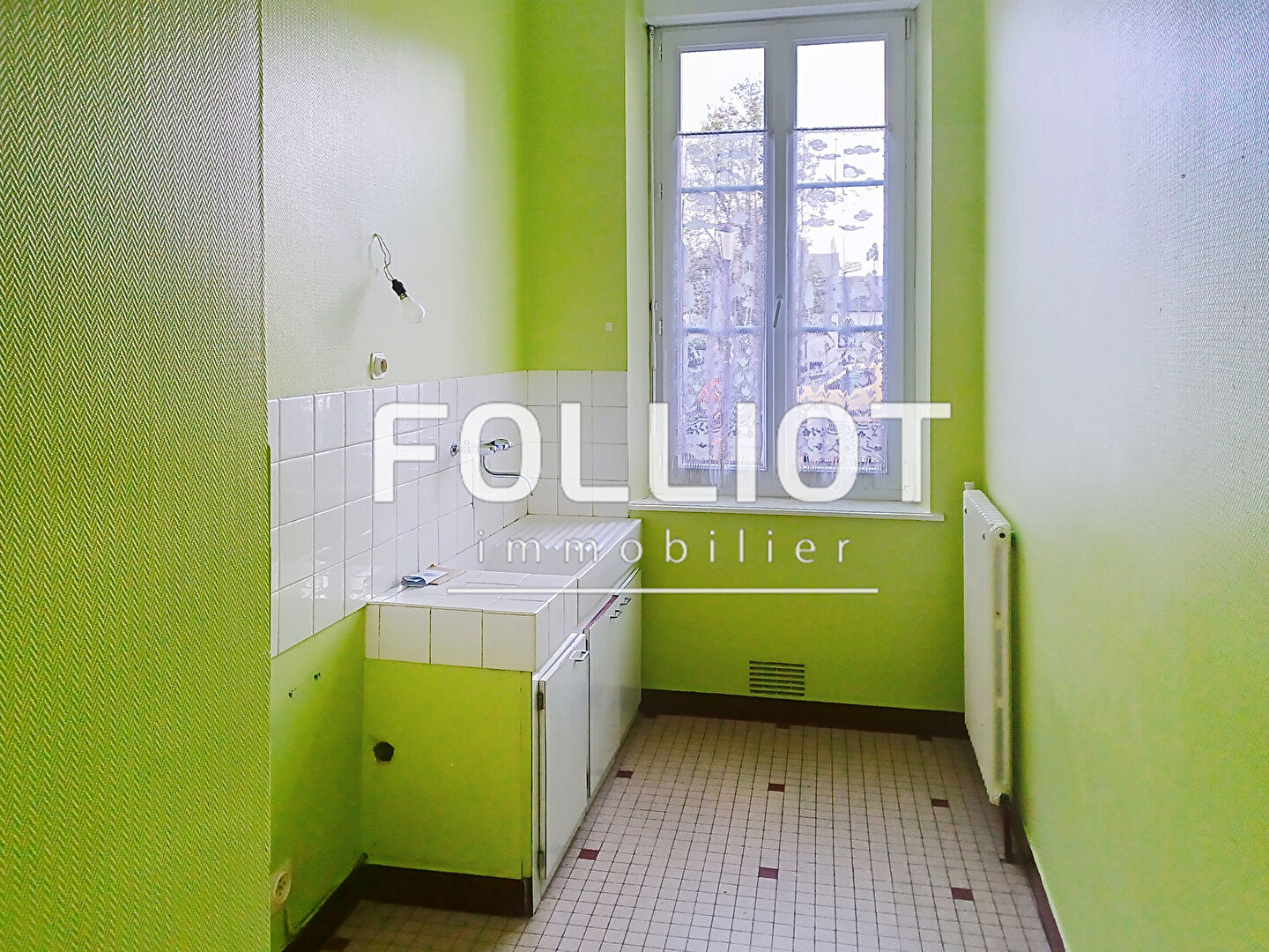 Photo Immeuble Pontorson 6 pièce(s) 130 m2 image 2/6