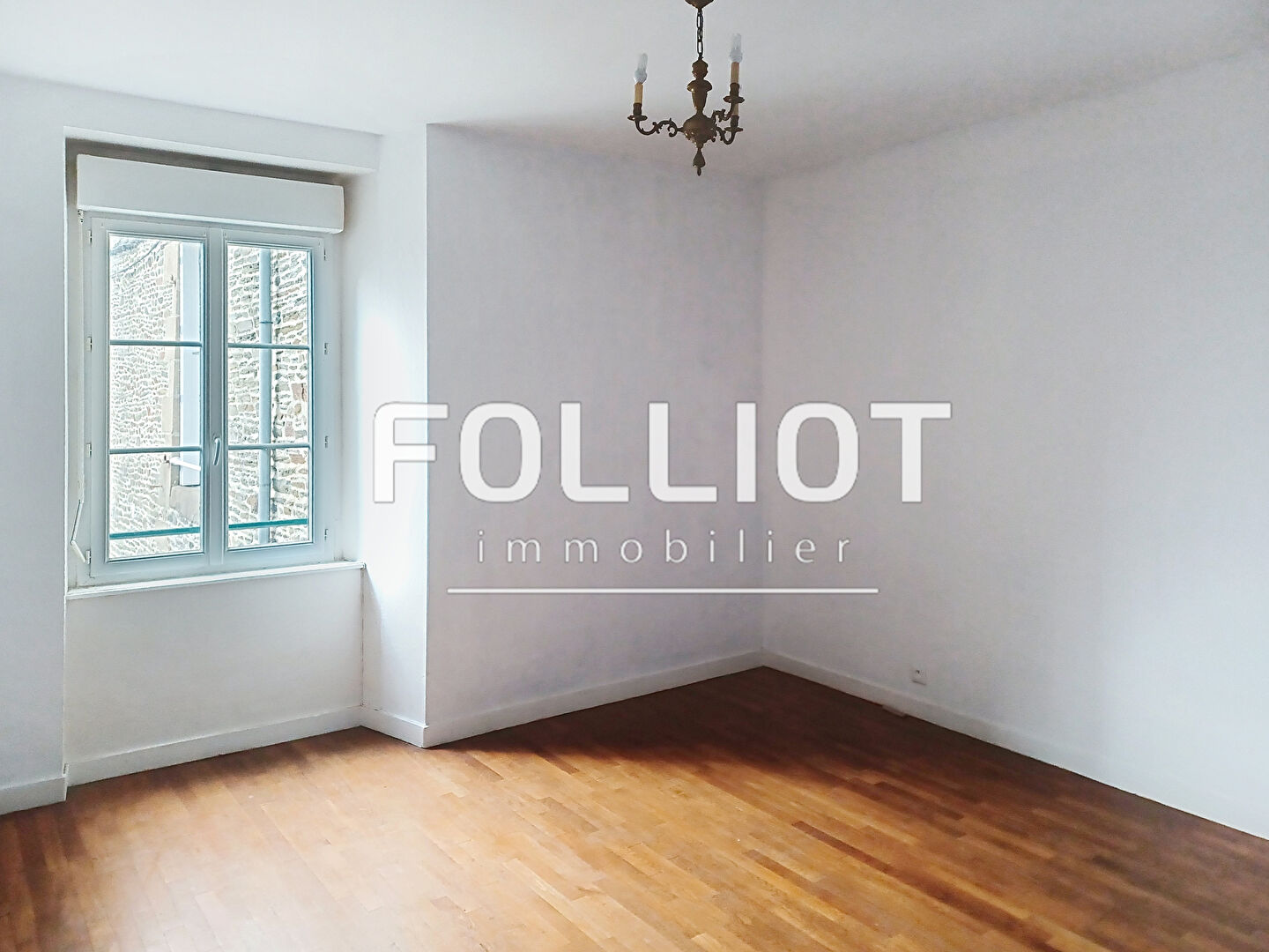 Photo Immeuble Pontorson 6 pièce(s) 130 m2 image 4/6