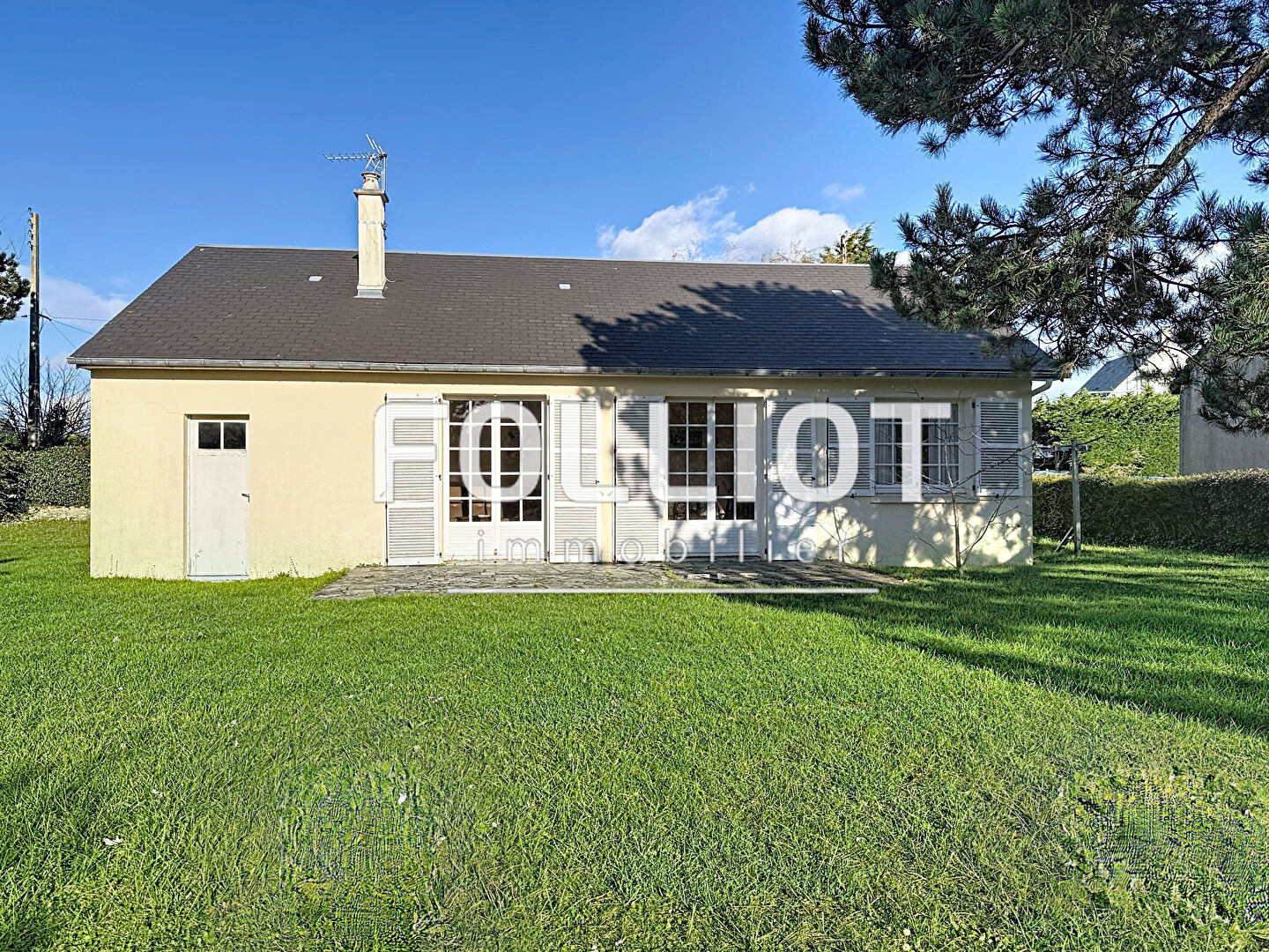 A Vendre Maison de plain pied  à Barneville-Plage à 350 m de la mer!