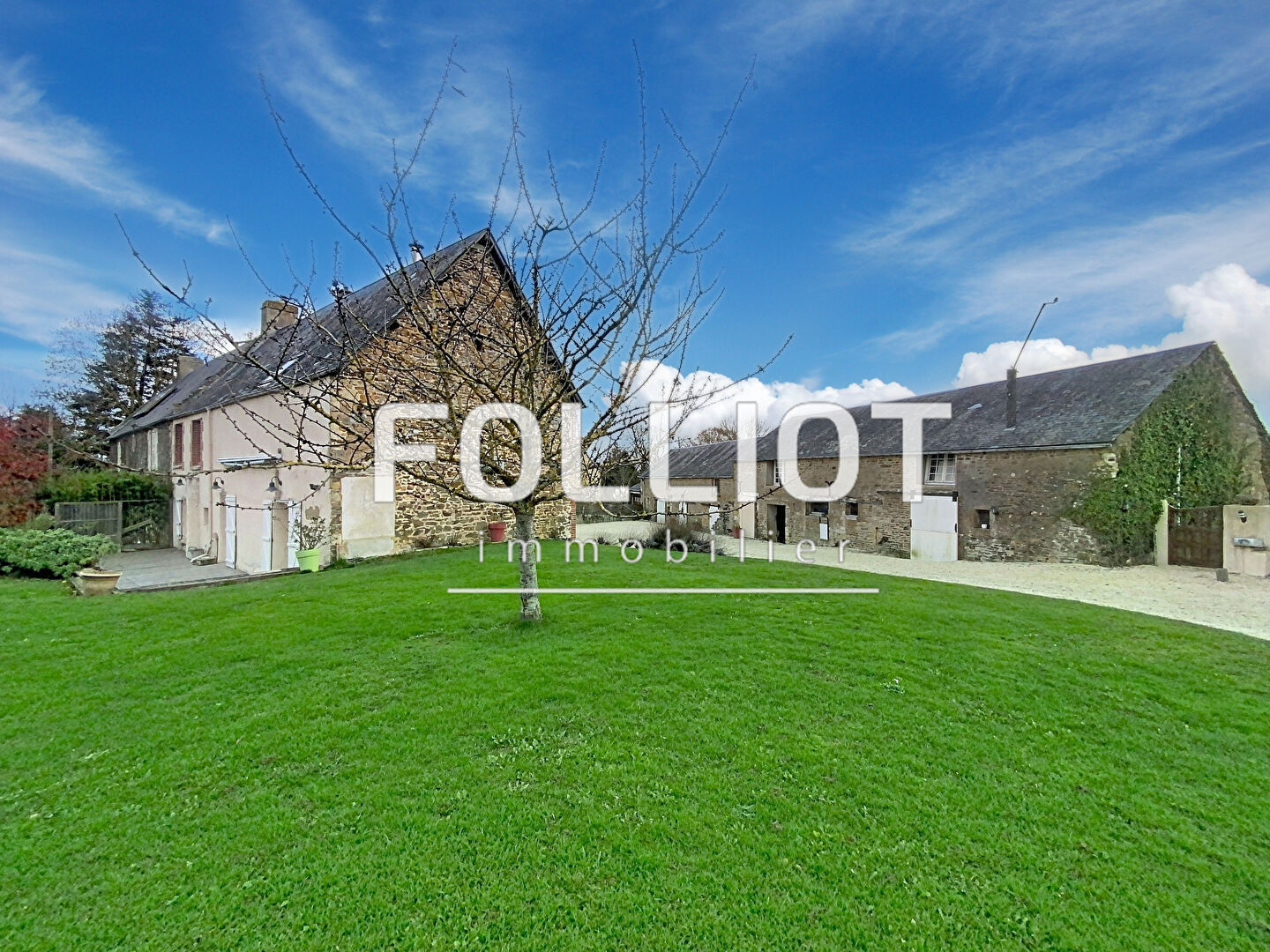 Maison à vendre à Donnay - 4 chambres terrain 1800 m²