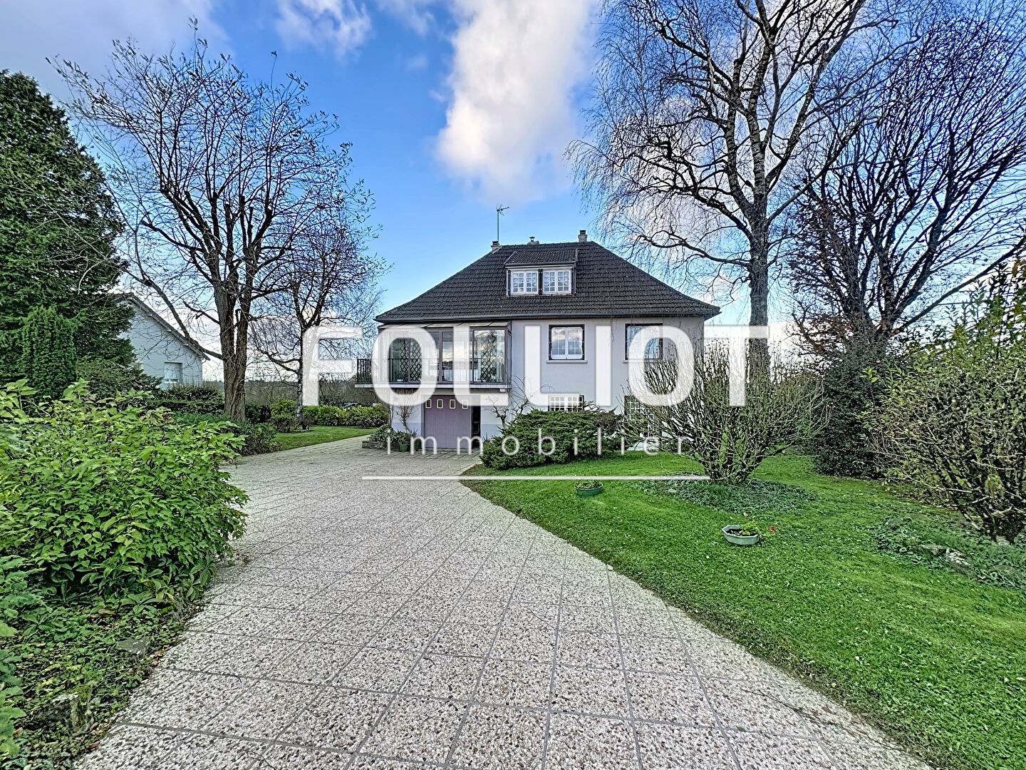 Agence immobilière de CABINET FOLLIOT - Cabinet FOLLIOT - COUTANCES