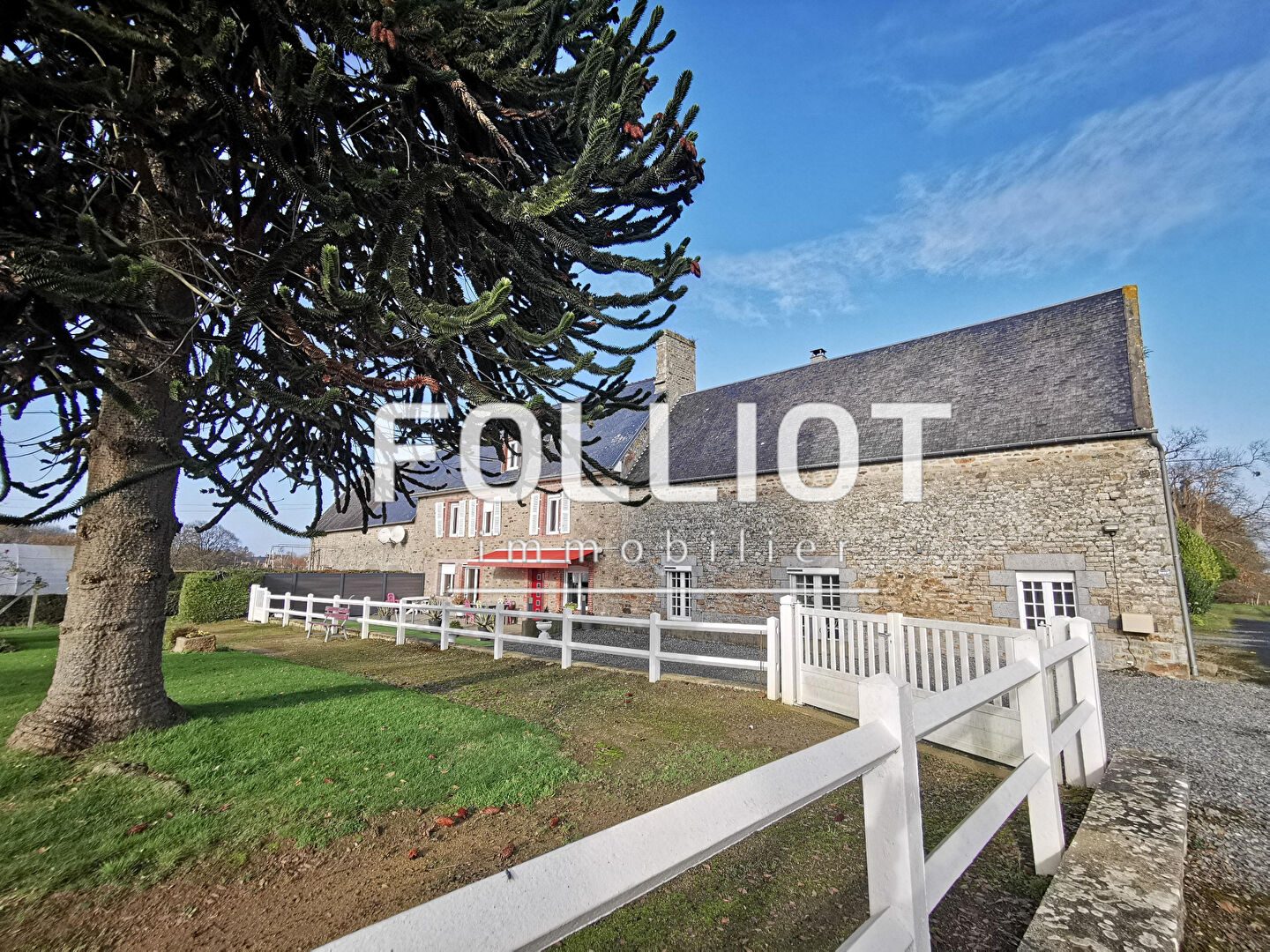 Agence immobilière de CABINET FOLLIOT - Cabinet Folliot - JULLOUVILLE