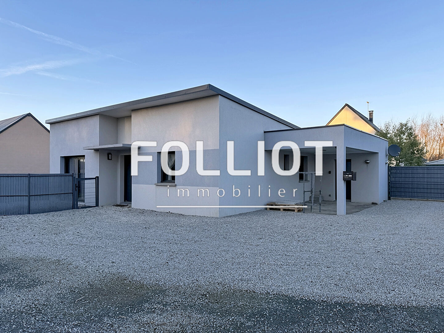 Agence immobilière de CABINET FOLLIOT - AGON-COUTAINVILLE