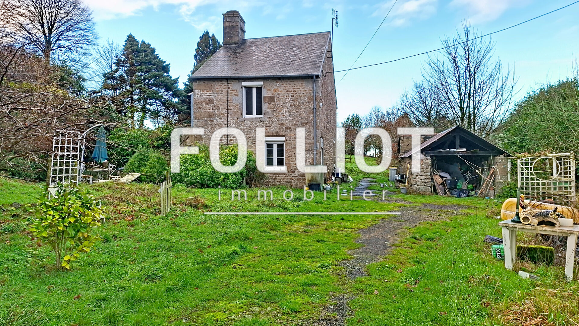 Agence immobilière de CABINET FOLLIOT - VILLEDIEU LES POELES