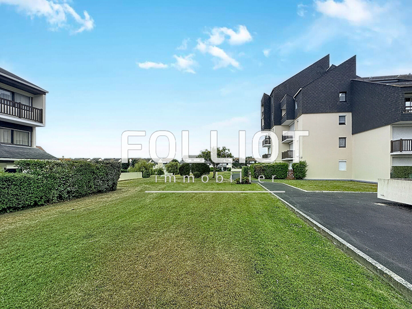 Agence immobilière de CABINET FOLLIOT - Douvres Immobilier