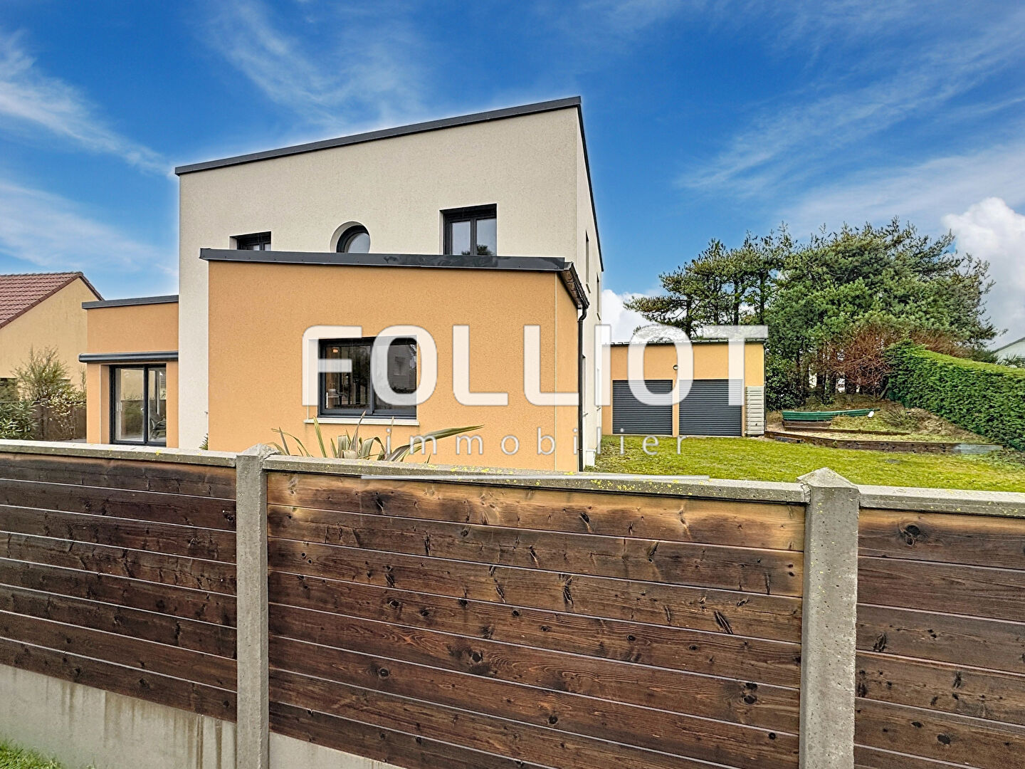 Agence immobilière de CABINET FOLLIOT - AGON-COUTAINVILLE