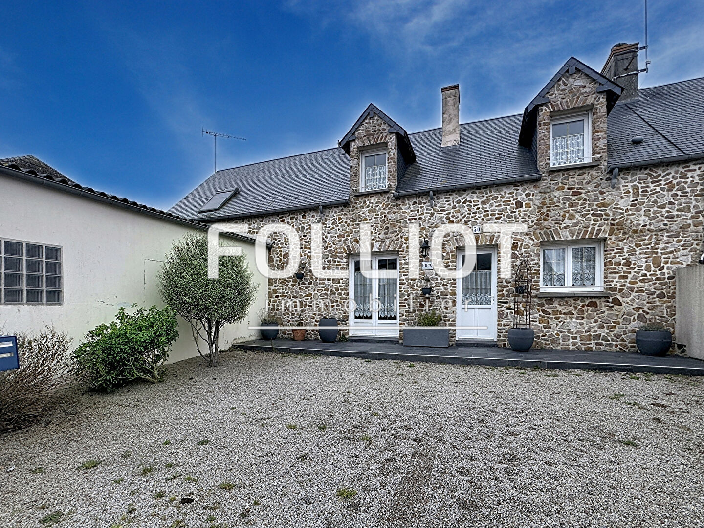 Agence immobilière de CABINET FOLLIOT - AGON-COUTAINVILLE