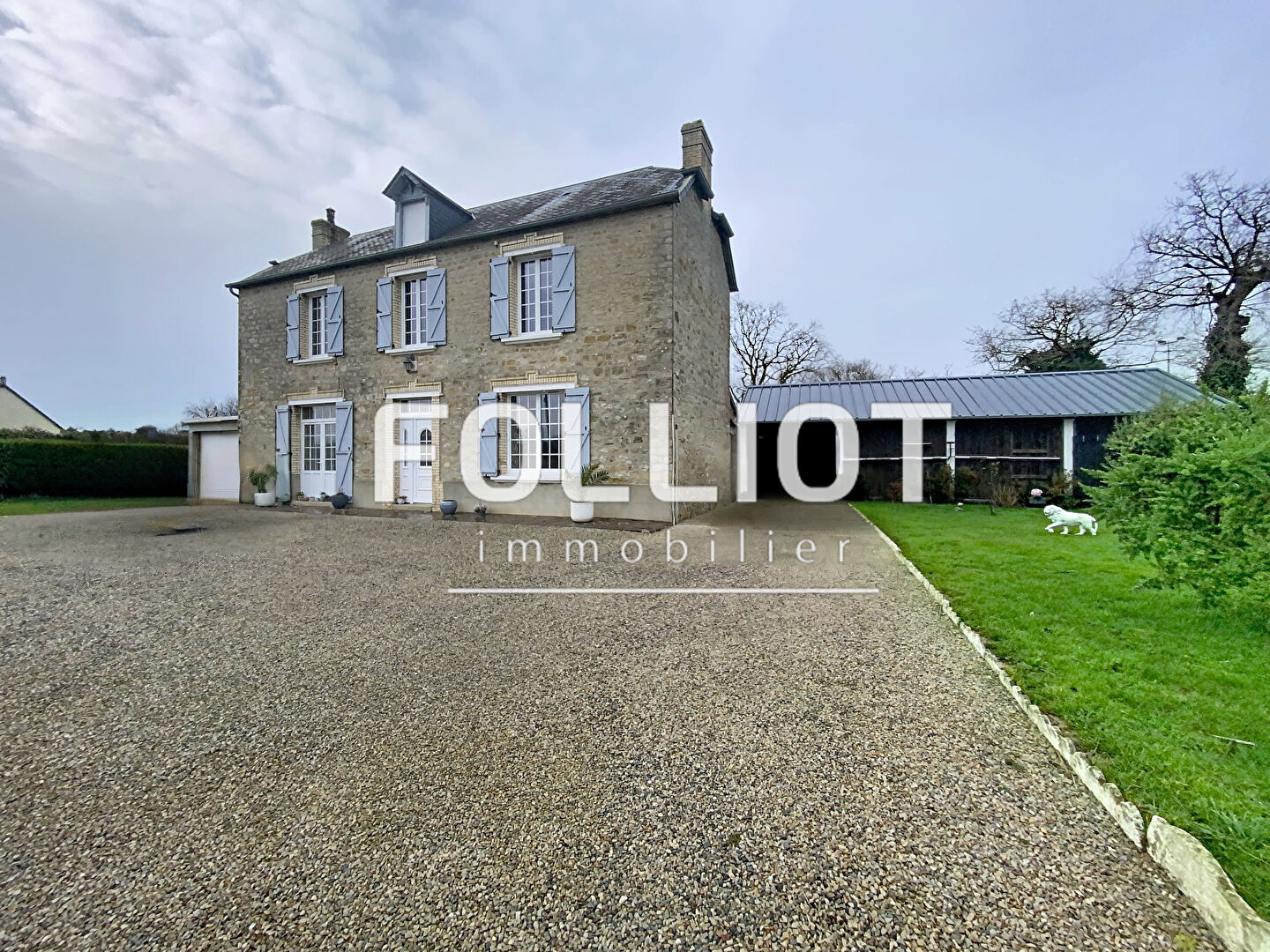 Agence immobilière de CABINET FOLLIOT - CARENTAN