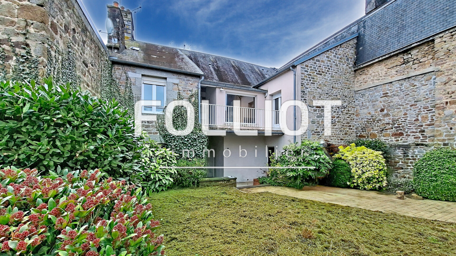 Agence immobilière de CABINET FOLLIOT - VILLEDIEU LES POELES