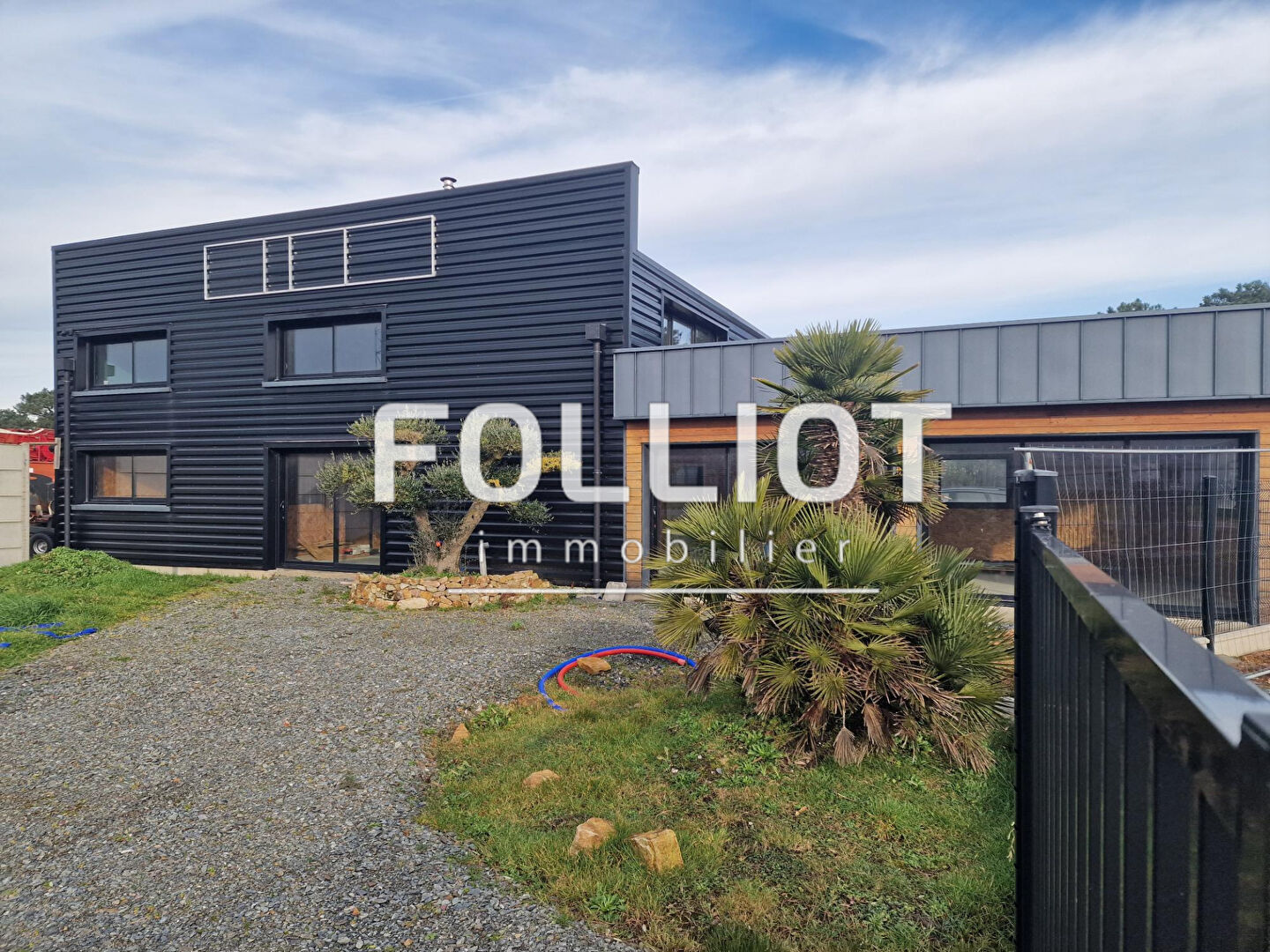 Agence immobilière de CABINET FOLLIOT - Cabinet FOLLIOT - PERIERS