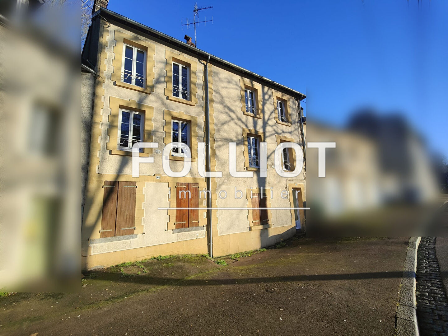 Agence immobilière de CABINET FOLLIOT - SAINT LÔ